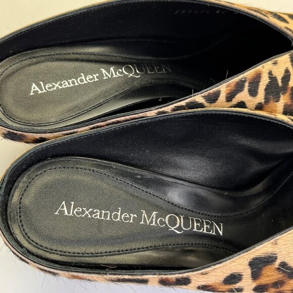 Alexander McQueen Leopard Calf Hair Mules Size 38 Open Square Toe Slip-On - Picture 7 of 16